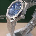 ساعت ای پی لاکچری زنانه صفحه سورمه ای Audemars Piguet Royal Oak - Image 3
