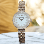 ساعت زنانه فلزی امپریو آرمانی موتور ژاپنی اصلی صفحه سفید صدفی EMPORIO ARMANI AR 11222