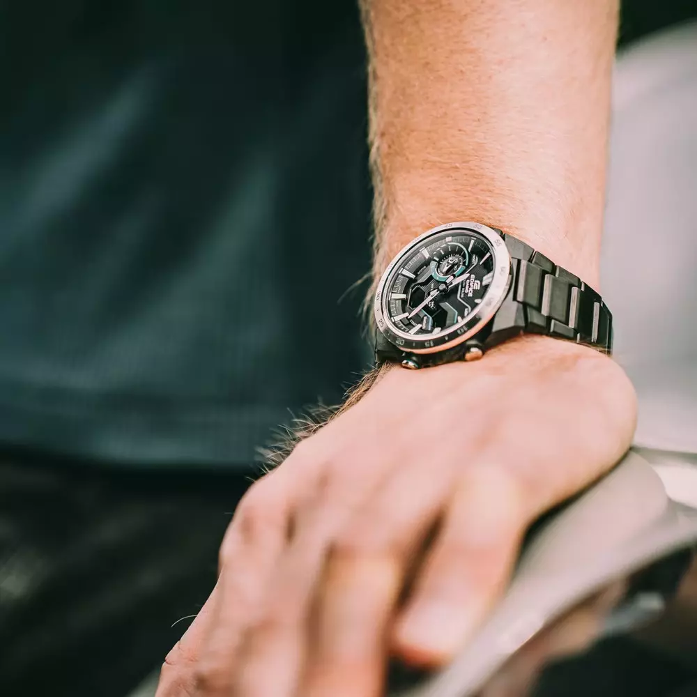 Casio_ECB-2200DD-1ADF