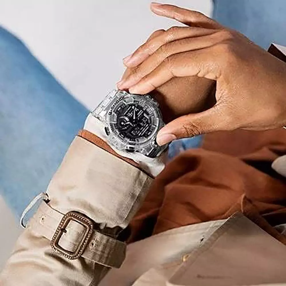 Casio_GA-700SKE-7ADR