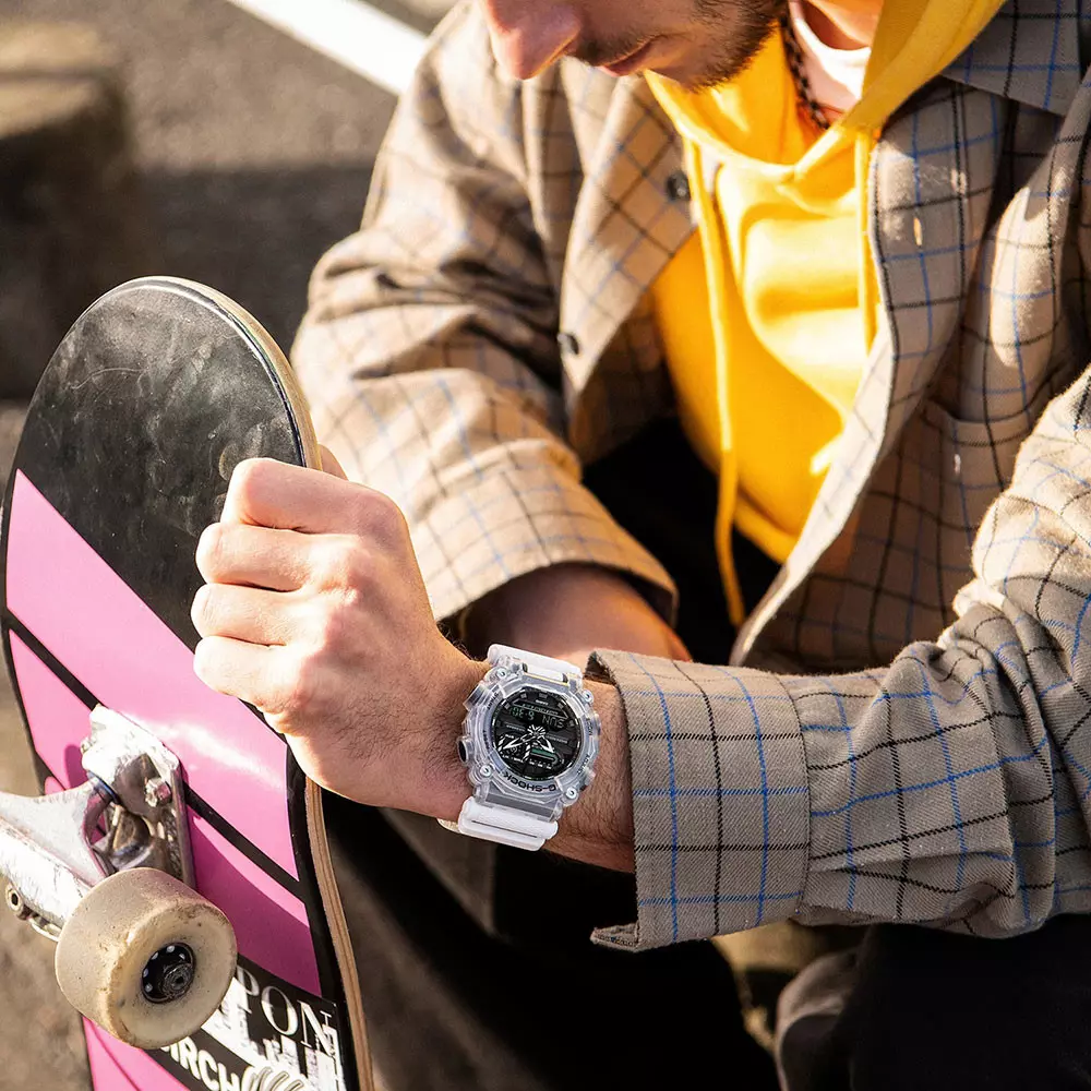 Casio_GA-900SKL-7ADR