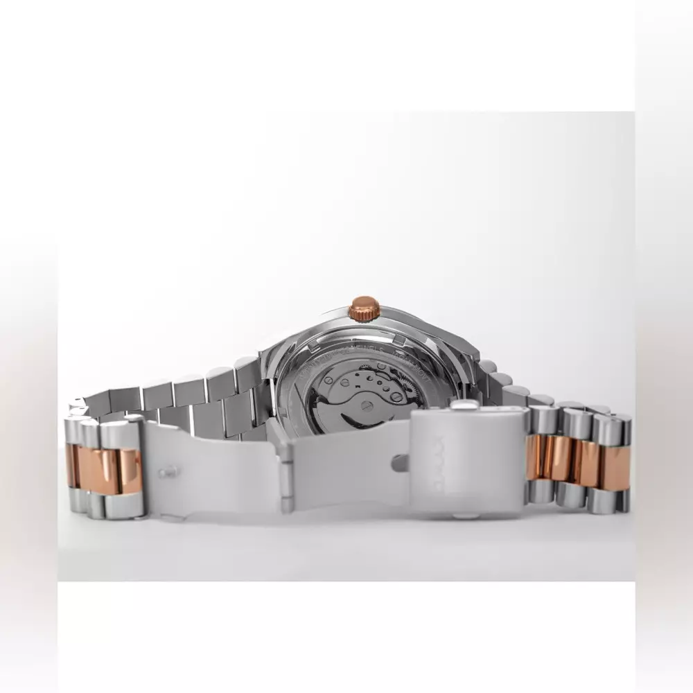 Omax Oacz001C4Ci Mens Watch Side View