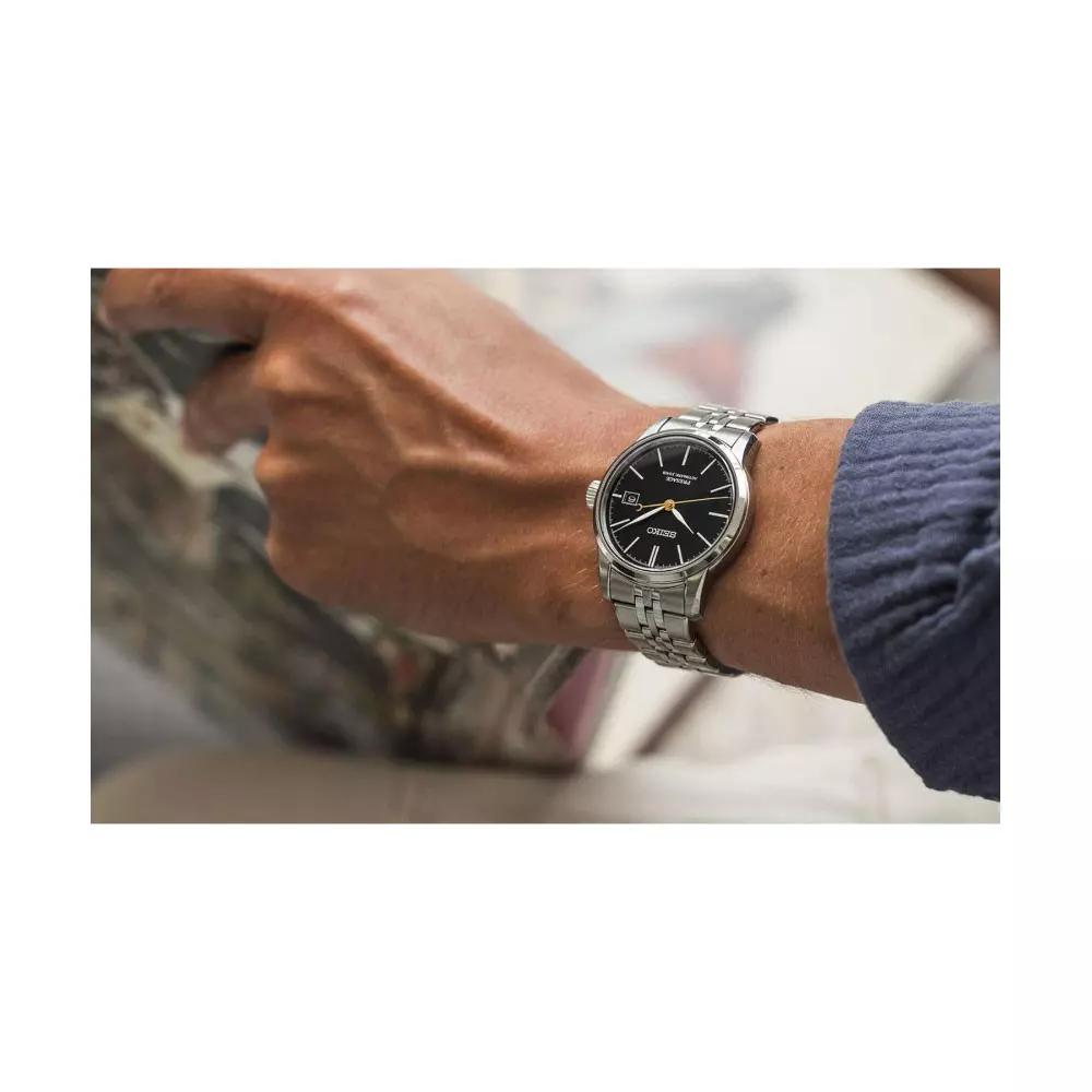 Seiko Spb405J1 Mens Classic Watch Strap View